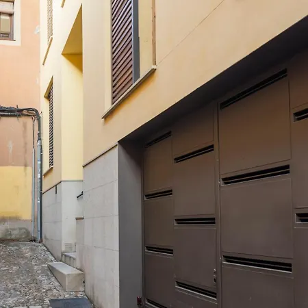 Apartamento La Serena Con Parking Gratuito - Living