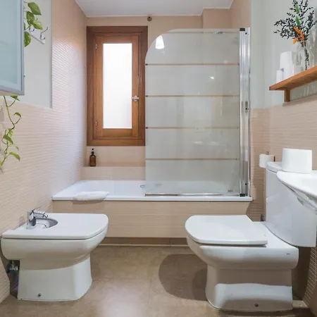 Апартаменты La Serena Con Parking Gratuito - Living